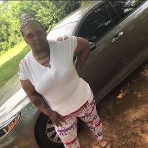 Meet your Posher, Mona liza